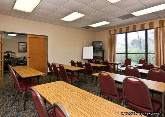 Quality Inn Tupelo Facilities photo