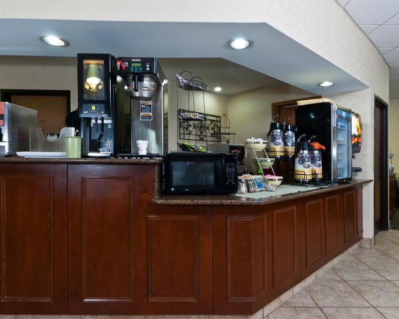 Quality Inn Tupelo Exterior photo