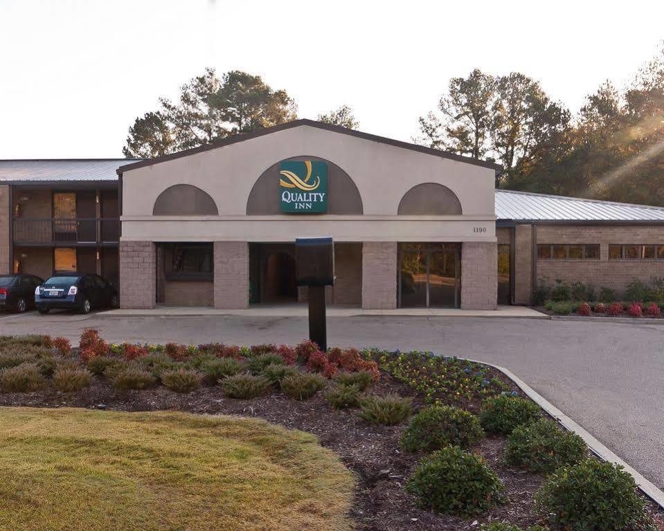 Quality Inn Tupelo Exterior photo