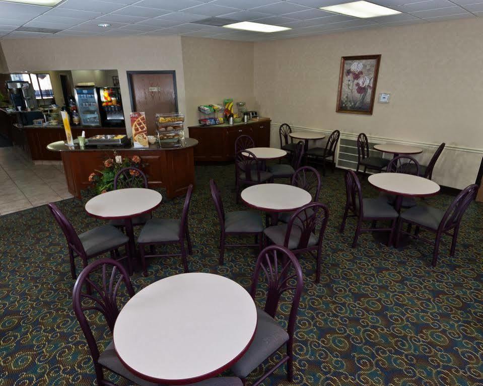 Quality Inn Tupelo Exterior photo